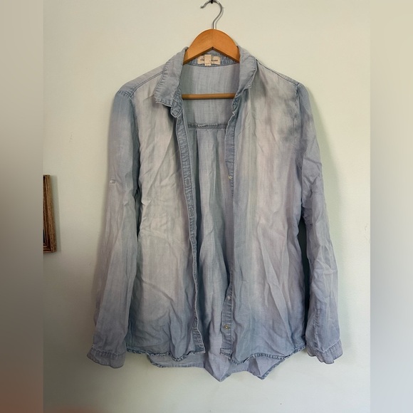 Anthropologie Cloth and Stone Chambray button down - Picture 2 of 4